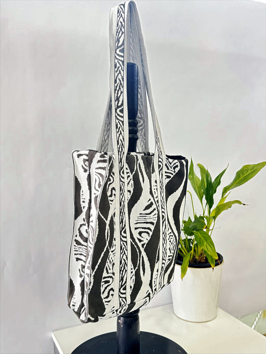 Triko omuz çantası cta-10 siyah zebra desenli