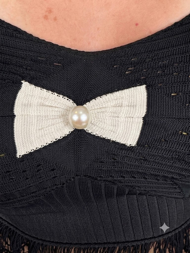 Kadın Gece Kelebeği Fiyonk İnci Detaylı Püsküllü Triko Crop Top