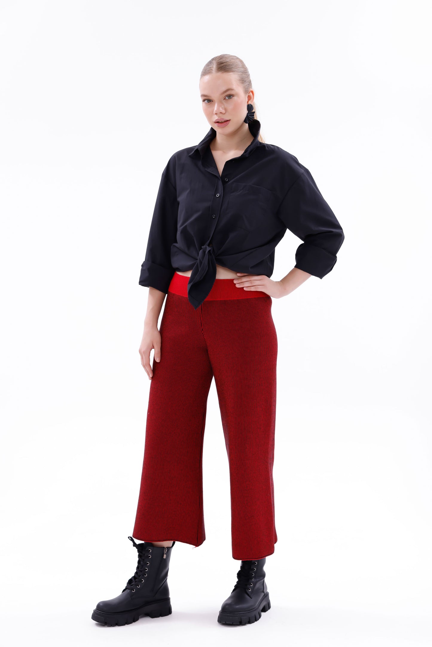 TRİKO SİYAH/KIRMIZI ÇİZGİLİ PANTOLON