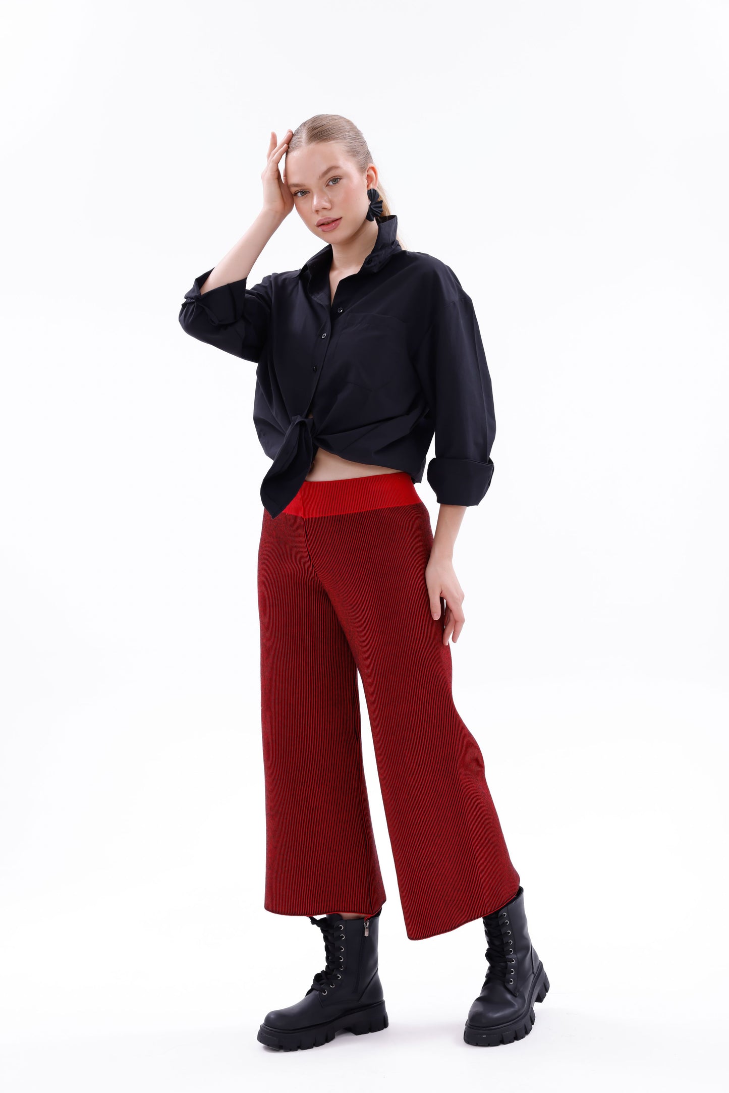 TRİKO SİYAH/KIRMIZI ÇİZGİLİ PANTOLON