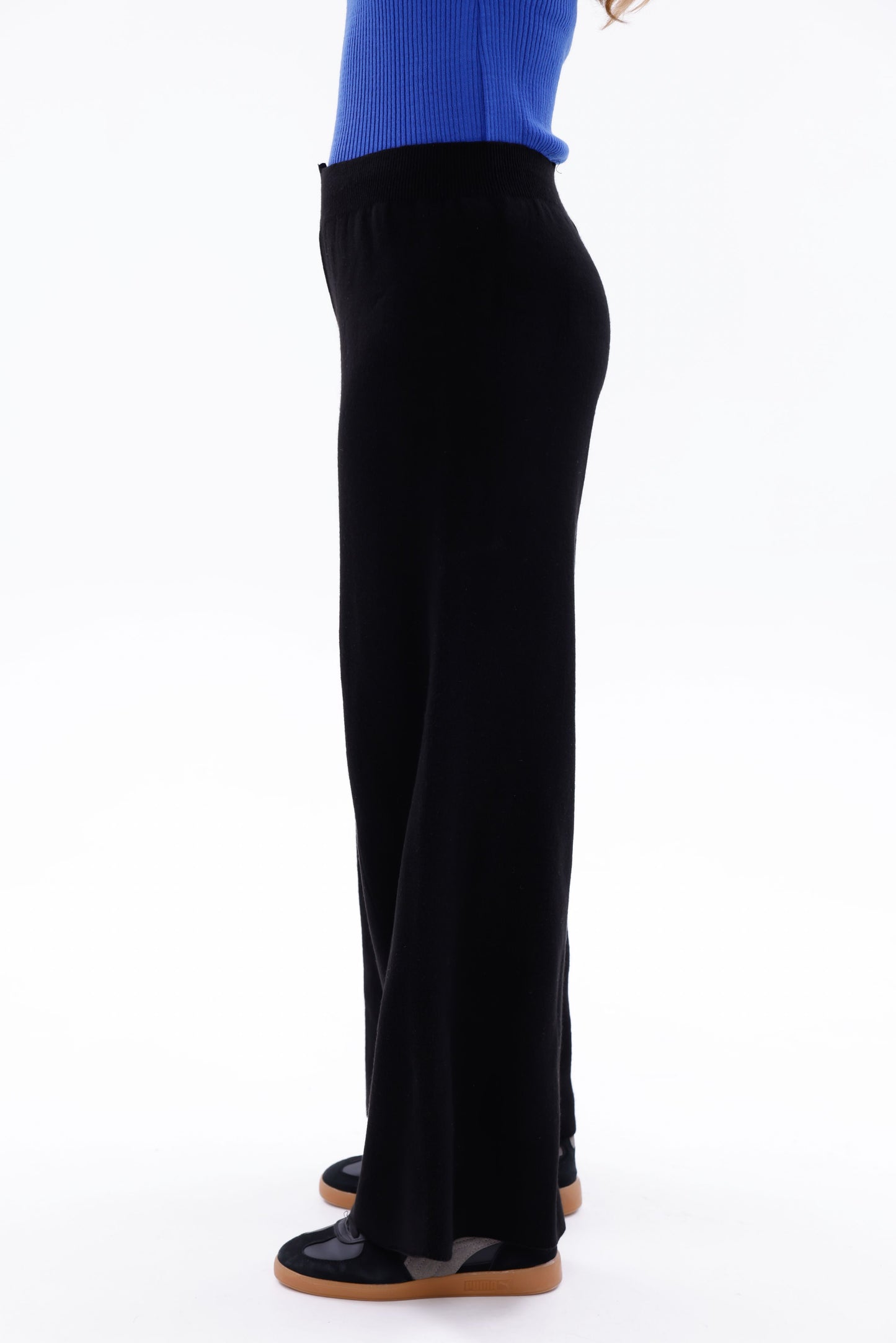 TRİKO SİYAH PANTOLON