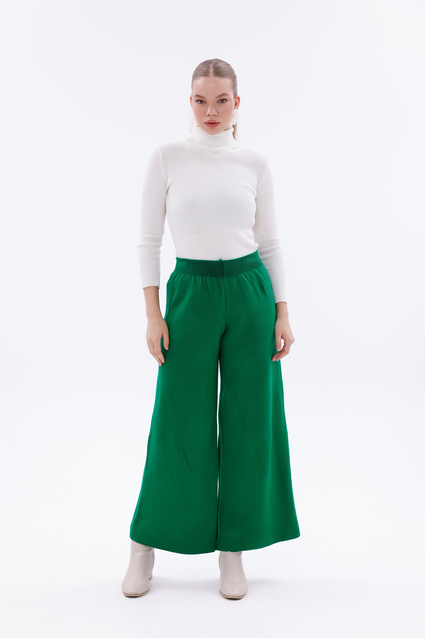 TRİKO YEŞİL PANTOLON