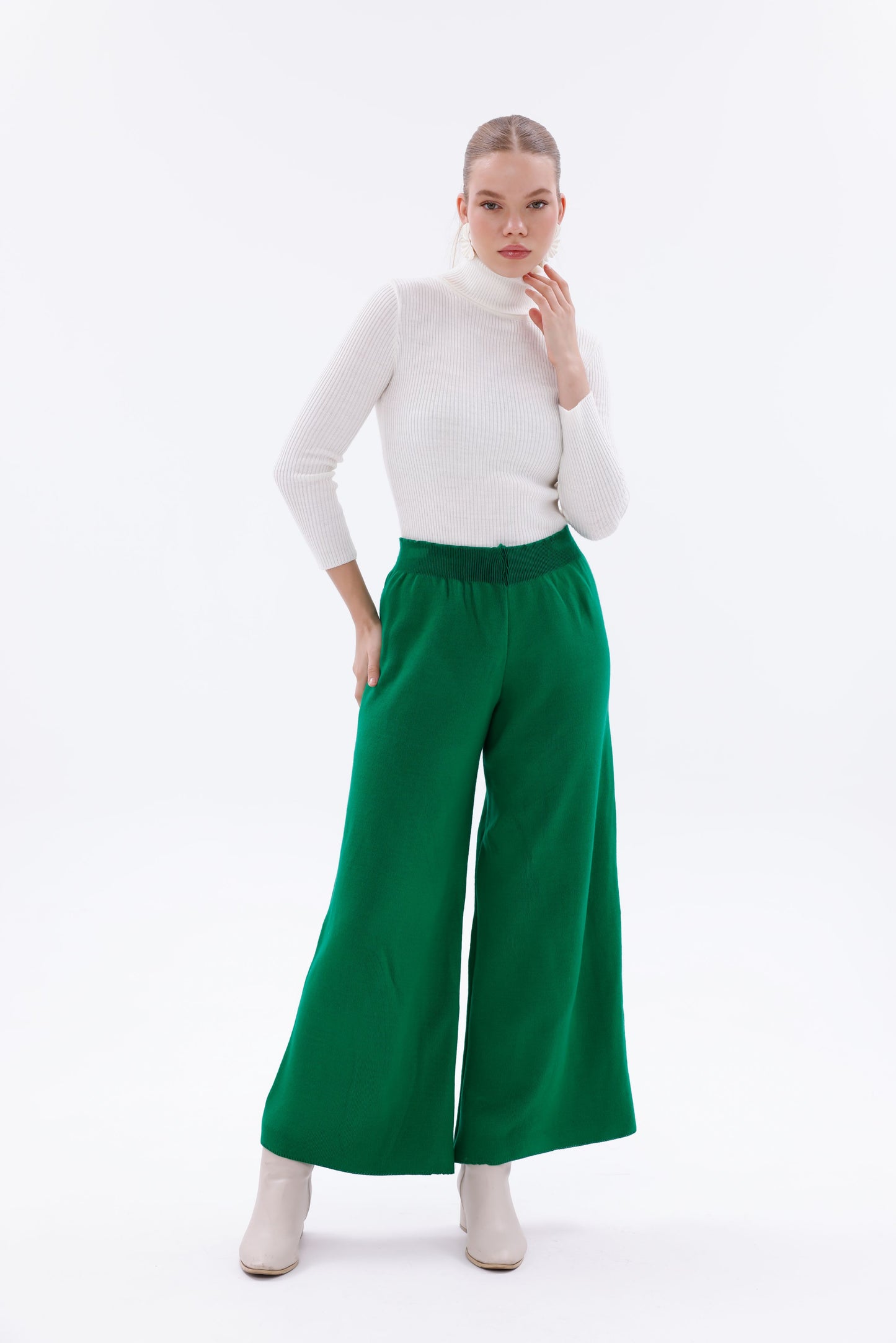 TRİKO YEŞİL PANTOLON