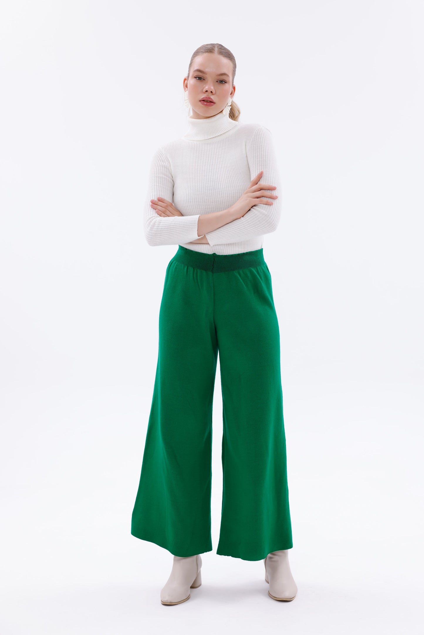 TRİKO YEŞİL PANTOLON