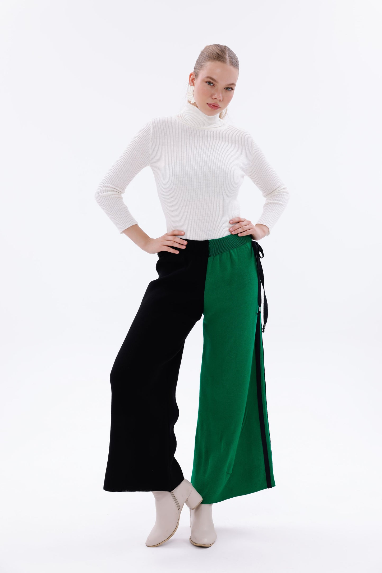 TRİKO SİYAH/YEŞİL PANTOLON