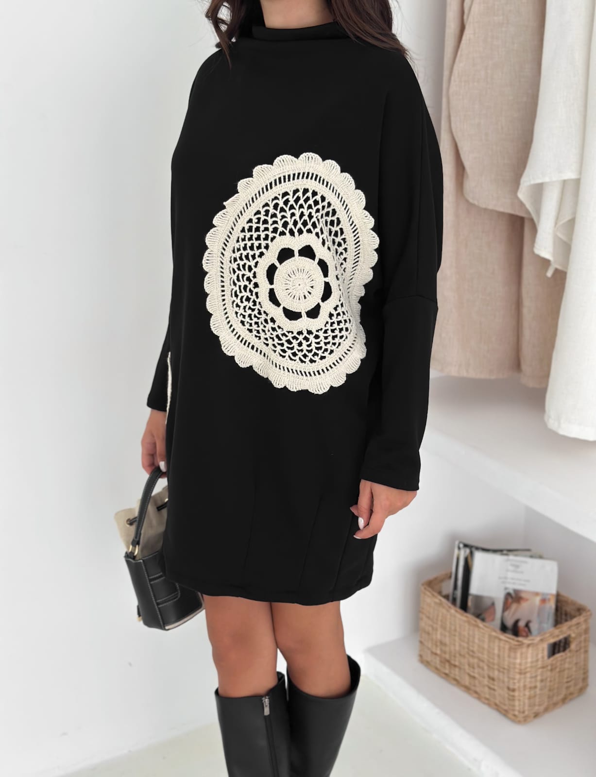 Dantelli-3iplik-sweat-tunik-Siyah