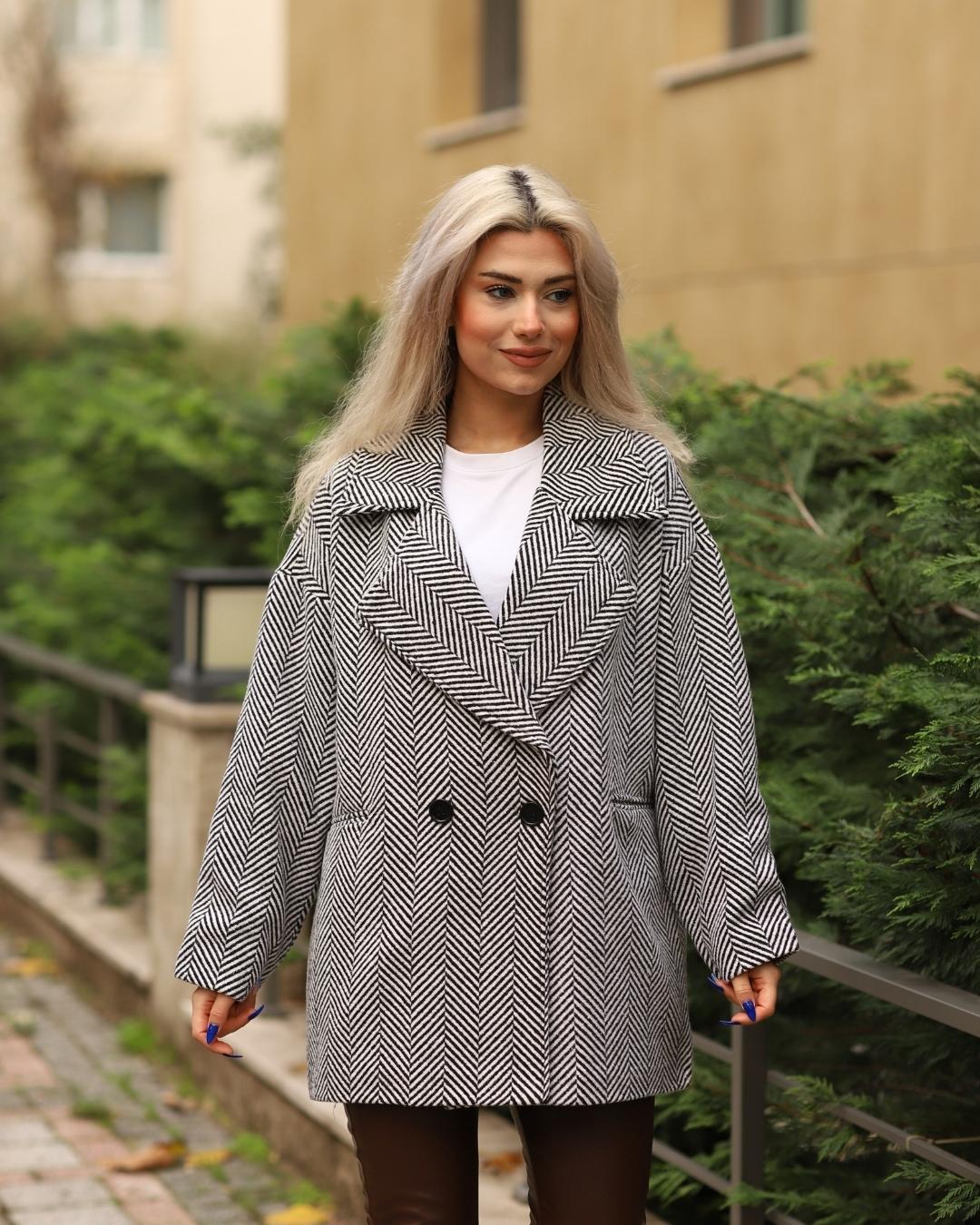 Kadin-baliksirti-Kase-Kaban-Oversize